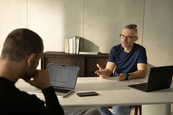 Decision Fatigue: Why Your Brain Runs Out of Quality, Not Decisions